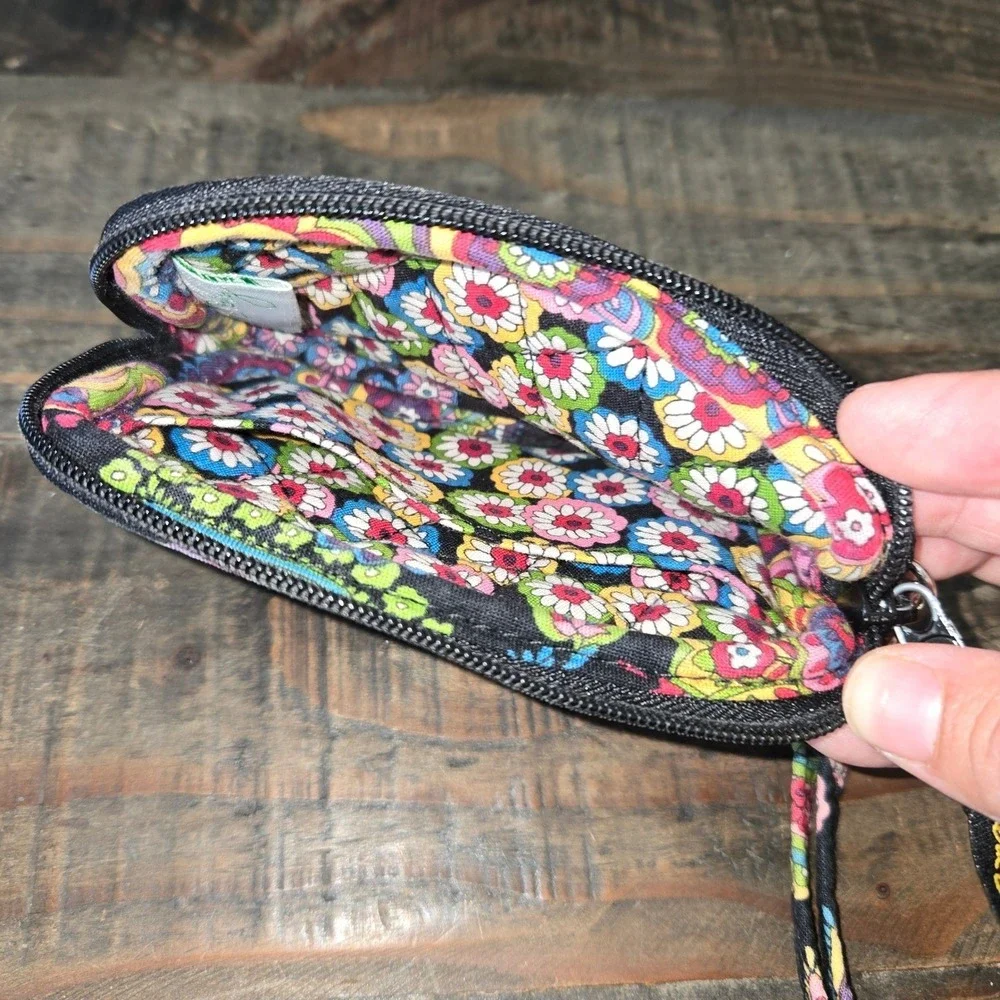 Vera Bradley Y2K Floral Paisley Quilted Cotton Wristlet Wallet Boho Hippie Artsy